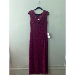 Connected apparel sequin gown new with tags size 10